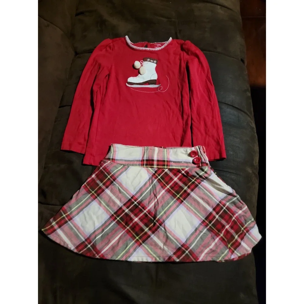 Gymboree winter cheer ice‎ skate top and plaid skort size 5